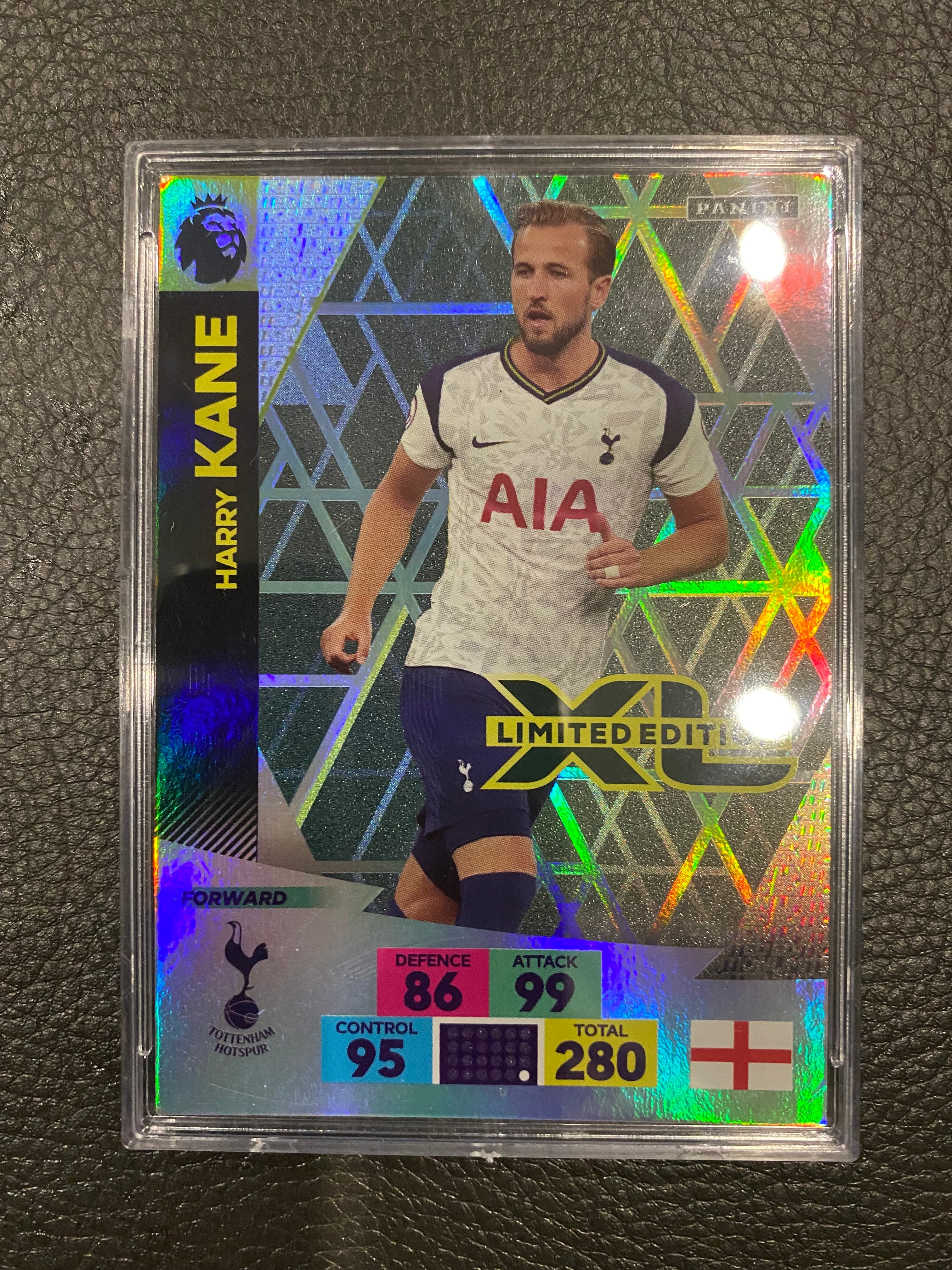 Harry Kane パッチオート　良部分11枚限定 2022-23 Topps Finest Flashbacks UEFA Harry Kane Prismatic
